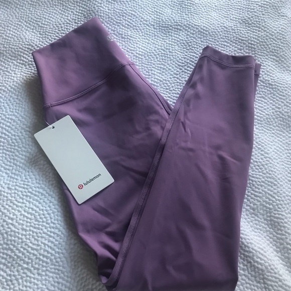 LULULEMON Wunder Under High Rise Pants 25” - Picture 4 of 5